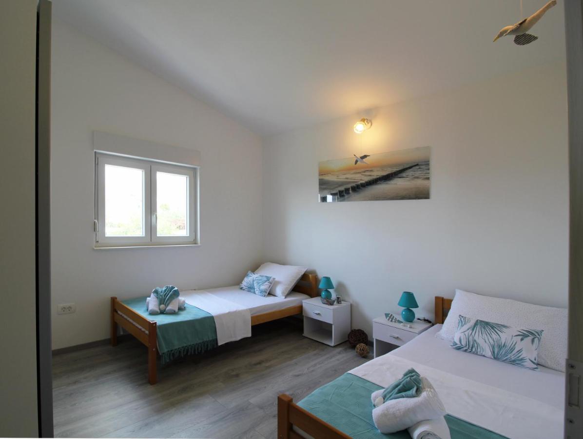 Apartman Cicibella Kastela Exterior photo